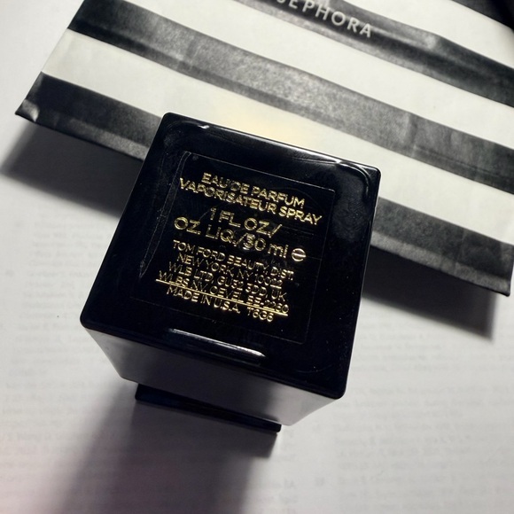 Tom Ford Textured Brown Box - Picture 7 of 9